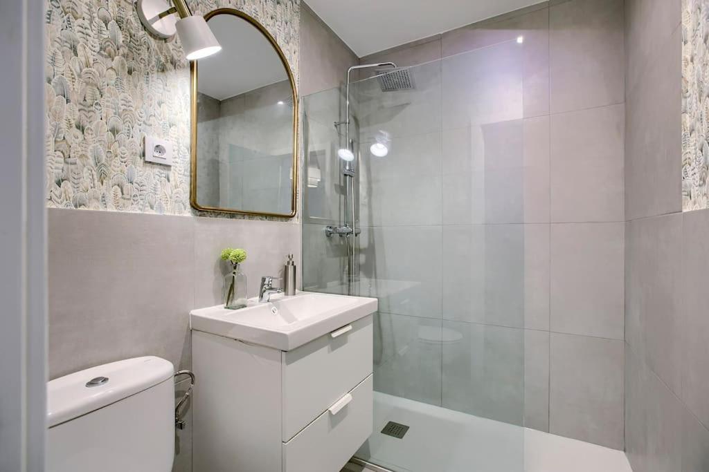 New&Beatiful&Central Apartment*El Balcon De Chueca Madrid Bagian luar foto