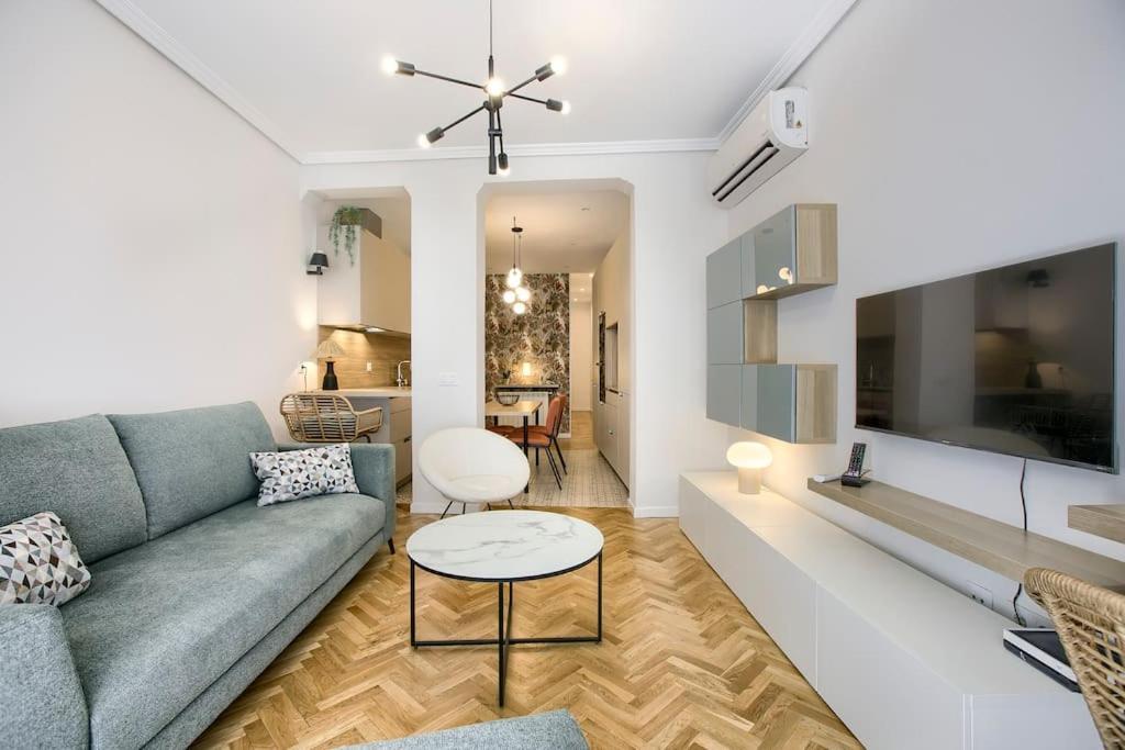 New&Beatiful&Central Apartment*El Balcon De Chueca Madrid Bagian luar foto
