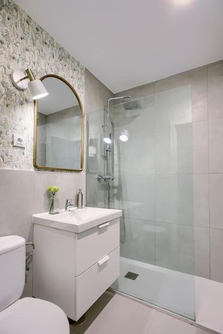 New&Beatiful&Central Apartment*El Balcon De Chueca Madrid Bagian luar foto